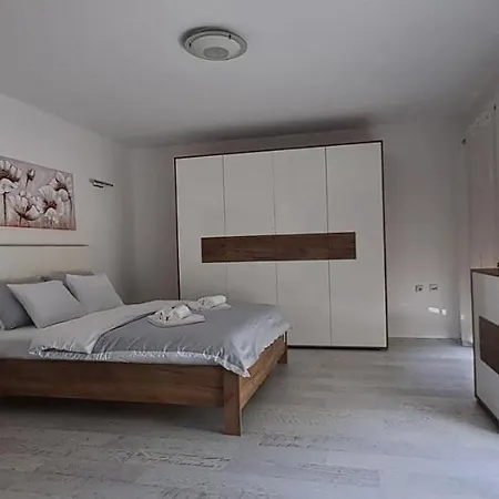 Apartment Talija 3 I 4 *